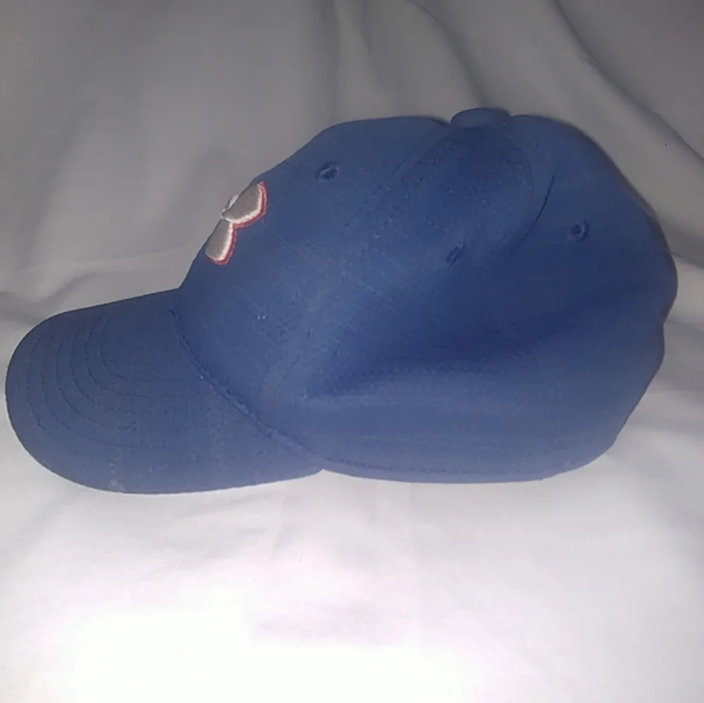 UNDER ARMOUR -Youth CAP   blue with neon white and‎ orange logo.